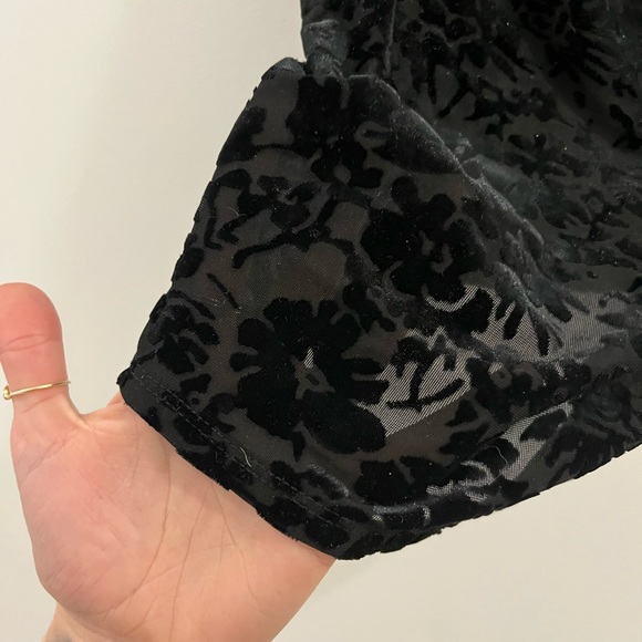 Urban Outfitters Tank - Picture 2 of 3